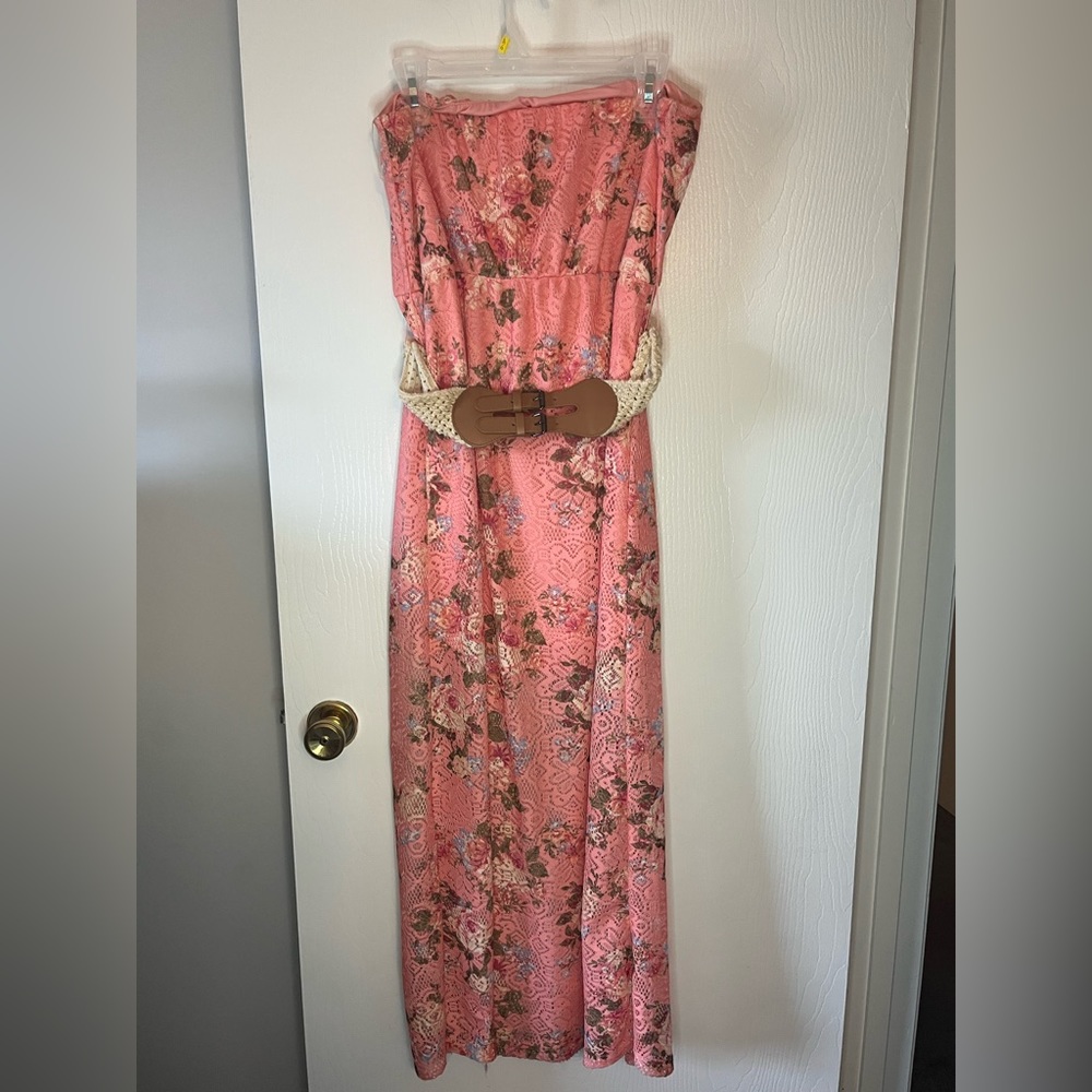 Pink floral lace dress with belt
